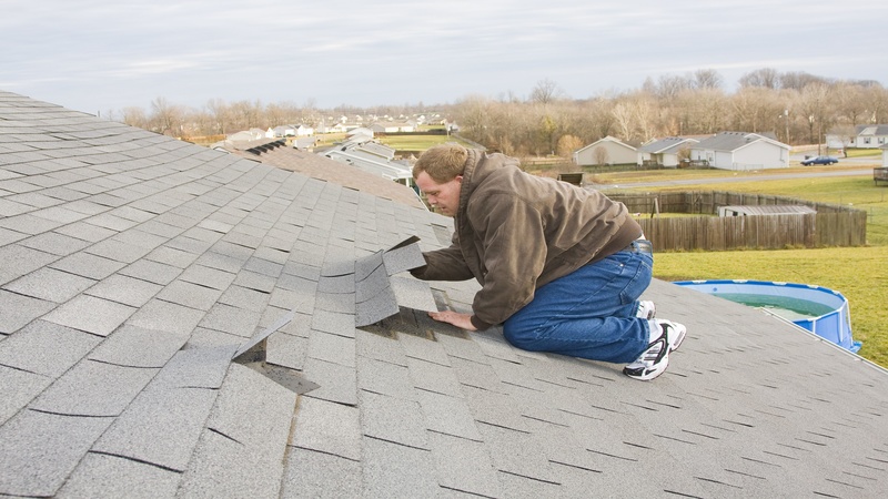 Signs You Should Have Asphalt Shingles Installed on Your Plymouth Home