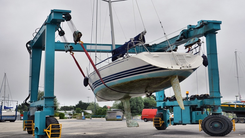 2 Advantages of Turning to a Company That Offers Telehandler Rentals in IL